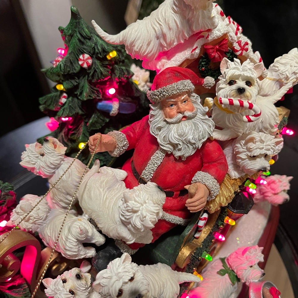 Westie Christmas Sleigh by Danbury Mint. Christmas Home Decor. Excellent shape!